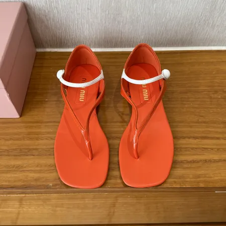 ミュウミュウ サンダル