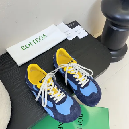 ボッテガ ヴェネタ スニーカー