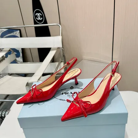 プラダ サンダル