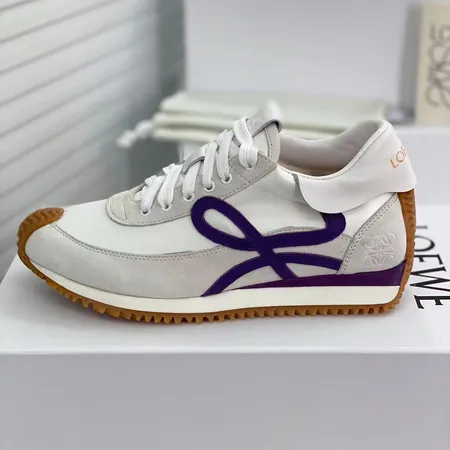 ロエベ カジュアルシューズ