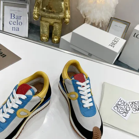 ロエベ カジュアルシューズ