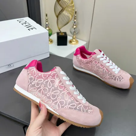 ロエベ カジュアルシューズ