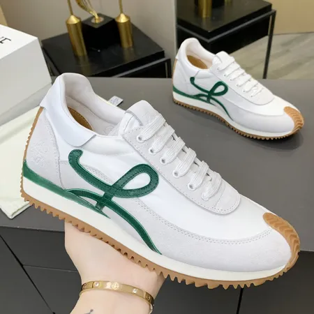 ロエベ カジュアルシューズ