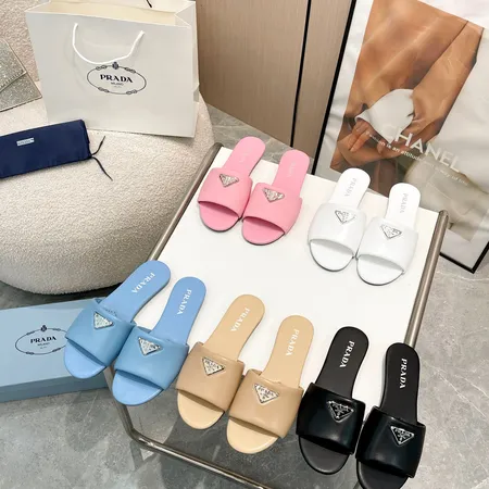 プラダ スリッパ