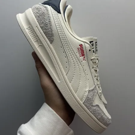 プーマ カジュアルシューズ