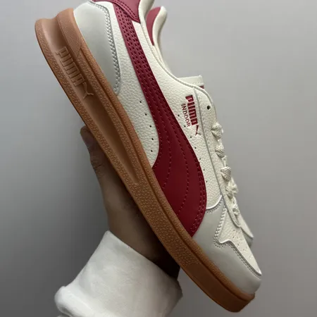 プーマ カジュアルシューズ