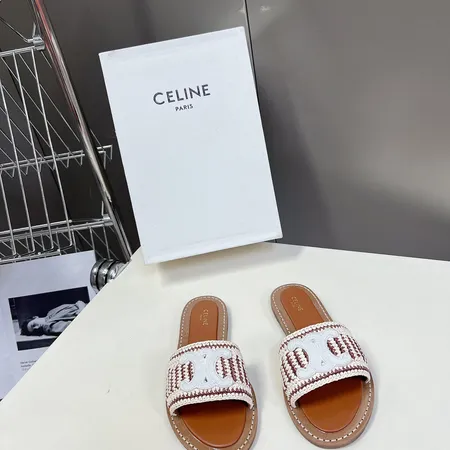 セリーヌ スリッパ