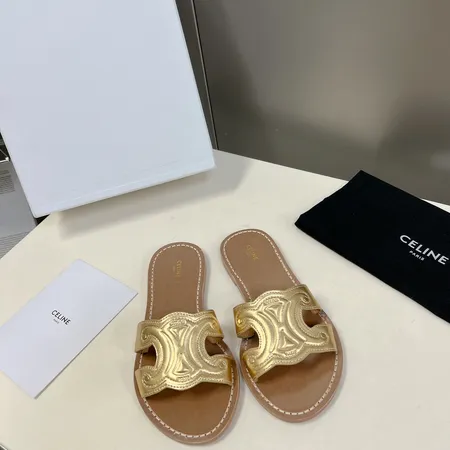 セリーヌ スリッパ