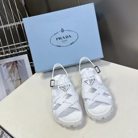 プラダ サンダル