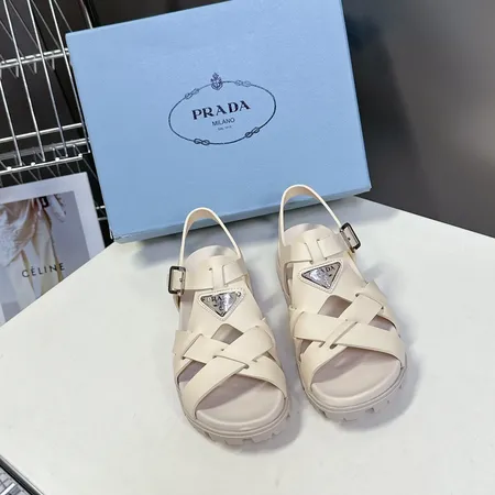 プラダ サンダル