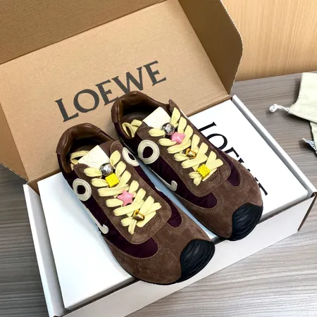 ロエベ スニーカー