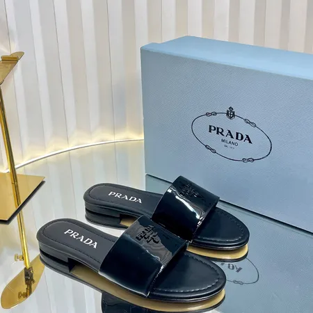 プラダ スリッパ