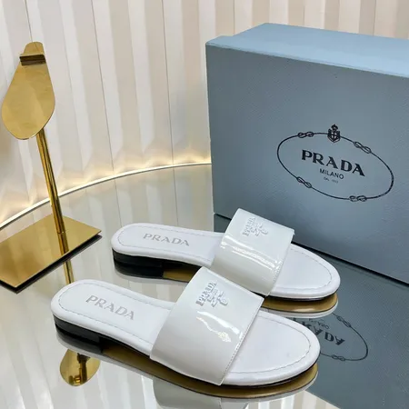 プラダ スリッパ