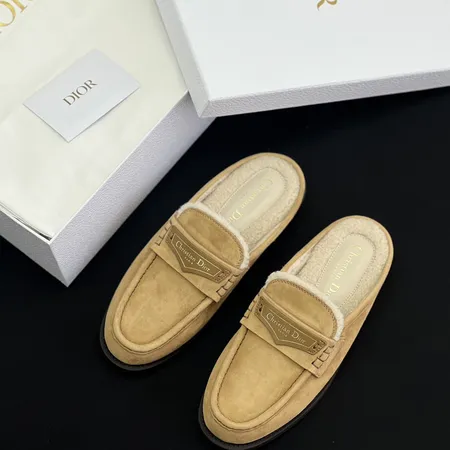 ディオール スリッパ