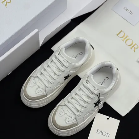 ディオール カジュアルシューズ