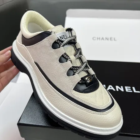 シャネル カジュアルシューズ