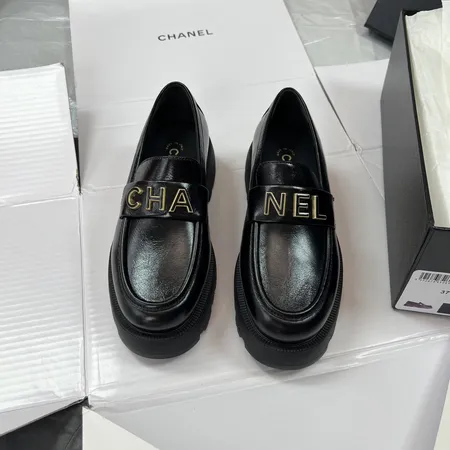 シャネル カジュアルシューズ
