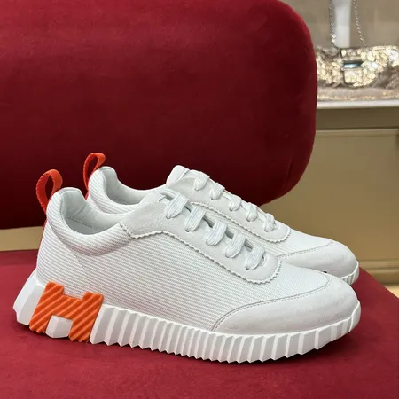 エルメス スニーカー