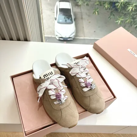 ミュウミュウ スリッパ