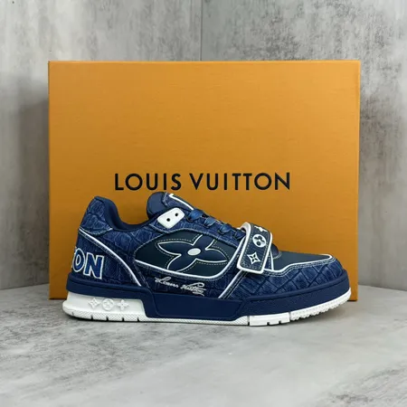 ルイヴィトン カジュアルシューズ