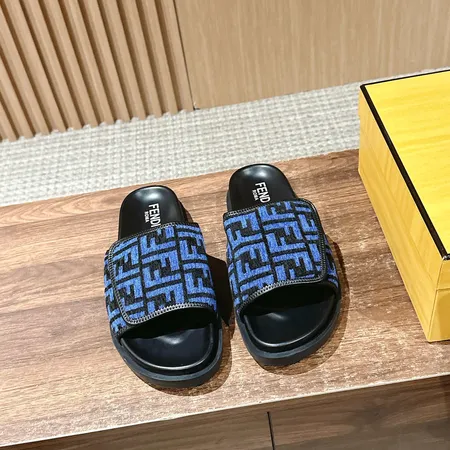 フェンディ スリッパ