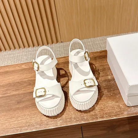 クロエ サンダル