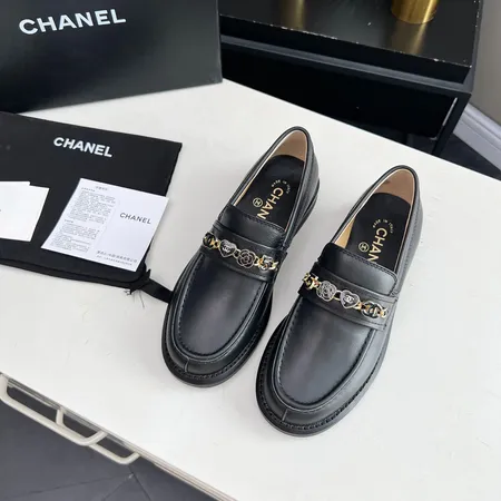 シャネル ビジネスシューズ