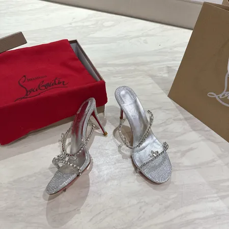 クリスチャン・ルブタン サンダル