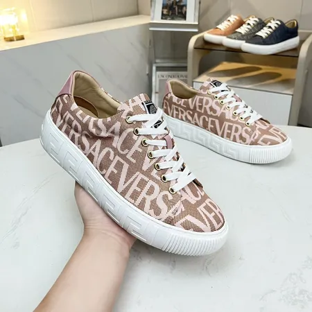 ヴェルサーチ カジュアルシューズ