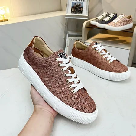 ヴェルサーチ カジュアルシューズ