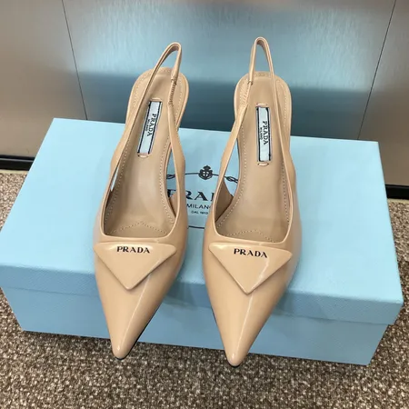 プラダ サンダル