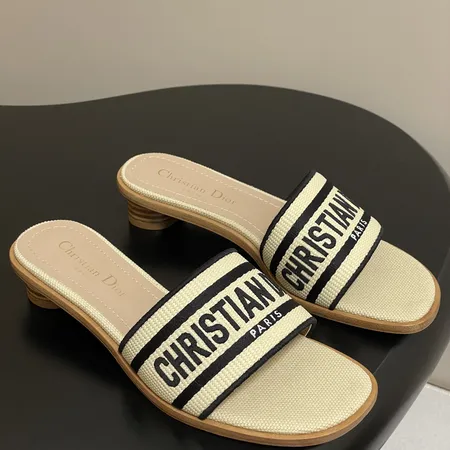 ディオール スリッパ