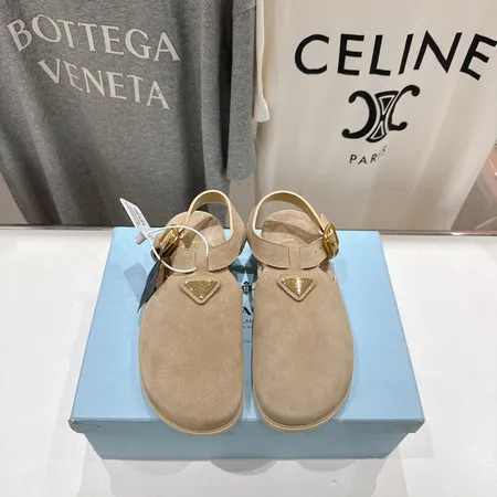 プラダ サンダル