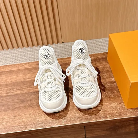 ルイヴィトン スニーカー