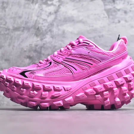 バレンシアガ スニーカー