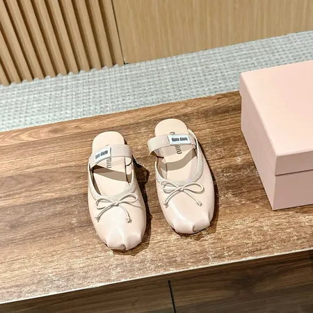 ミュウミュウ スリッパ