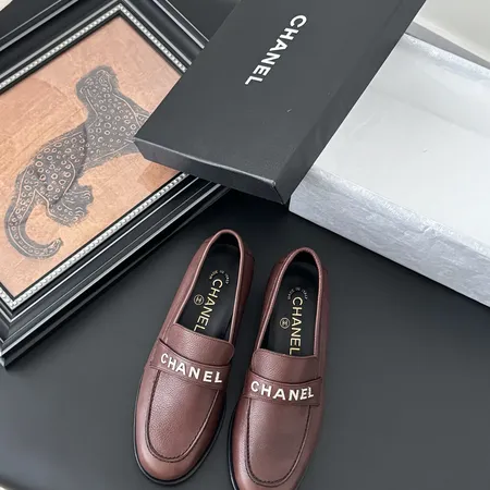 シャネル ビジネスシューズ