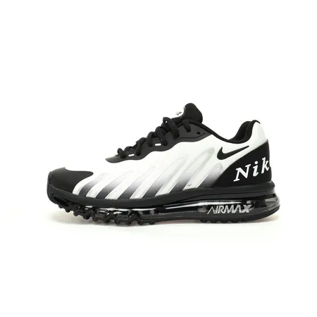 ナイキ スニーカー