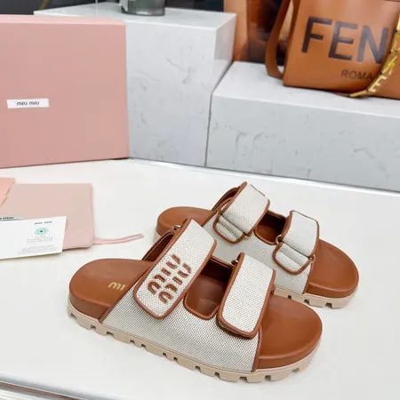 ミュウミュウ サンダル