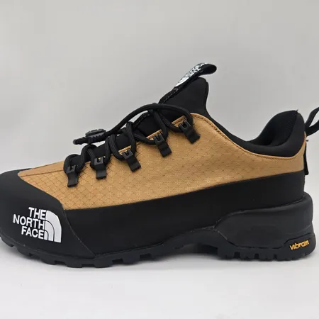 ノースフェイス スニーカー