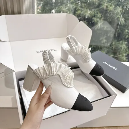 シャネル サンダル