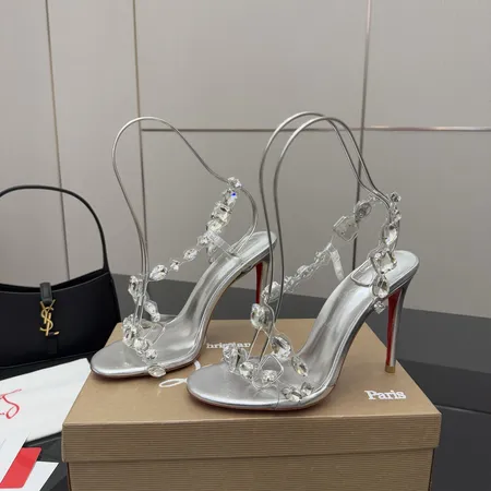 クリスチャン・ルブタン サンダル