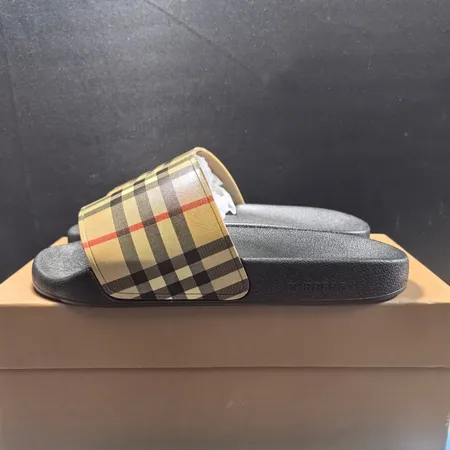 バーバリー ス スリッパ