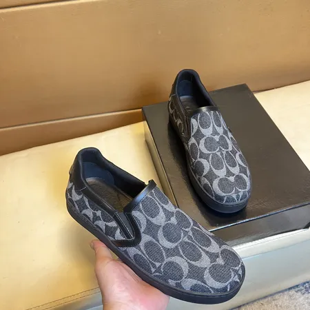 コーチ カジュアルシューズ