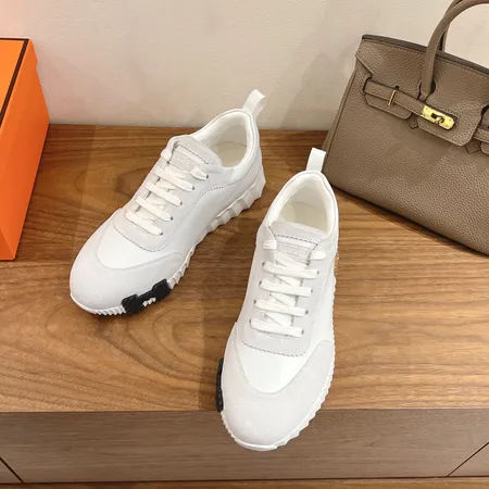 エルメス スニーカー