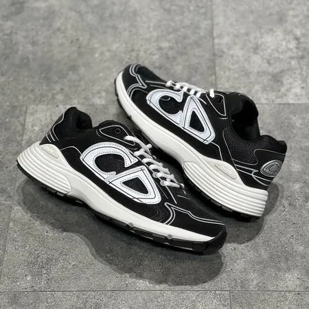 ディオール スニーカー