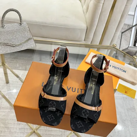 ルイヴィトン サンダル