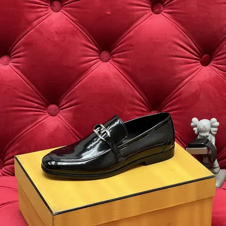 フェンディ ビジネスシューズ