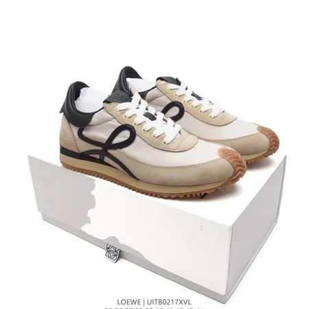 ロエベ カジュアルシューズ