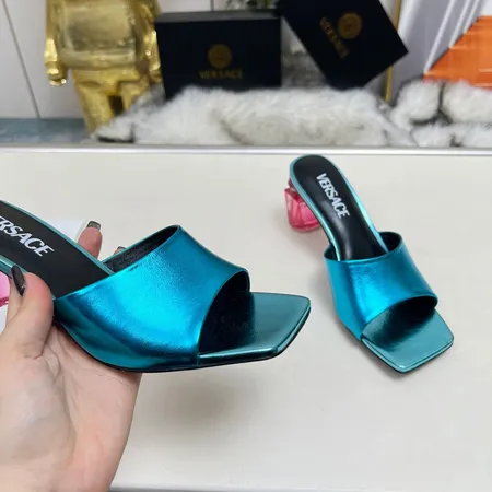 ヴェルサーチ サンダル